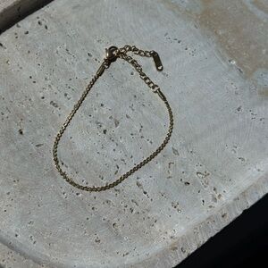 THE MINI LINK BRACELET